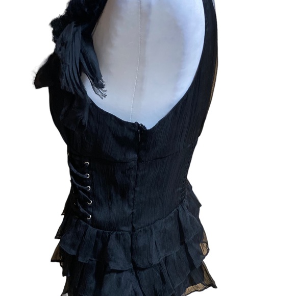 Do & Be women’s one shoulder black blouson style corset top. - Picture 4 of 14